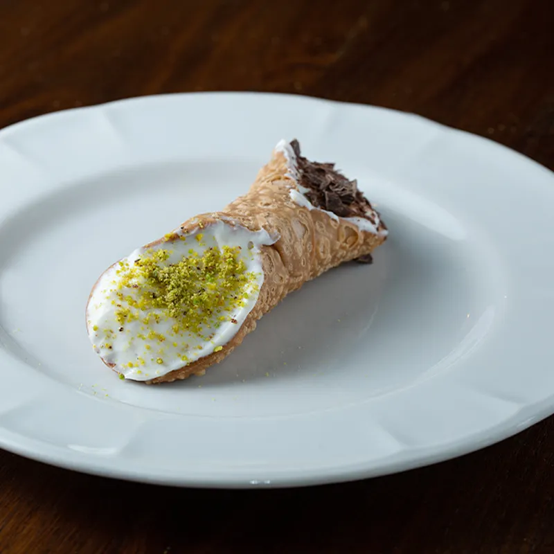 Cannolo alla ricotta — Unni Don Nino - Osteria Bar, Sant'Angelo di Brolo (photo 1)