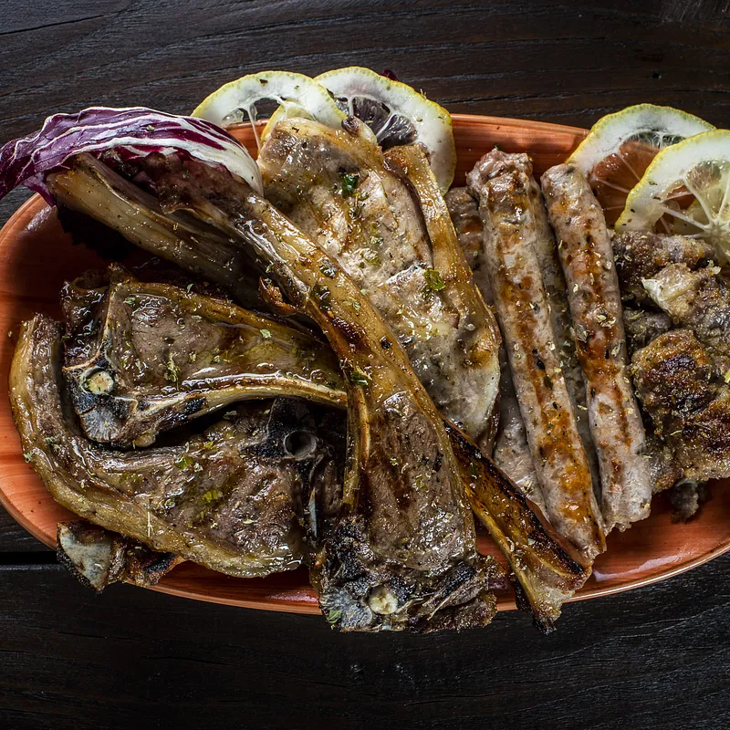 Grigliata di carne — Osteria della carne, Sant'Angelo di Brolo (photo 1)