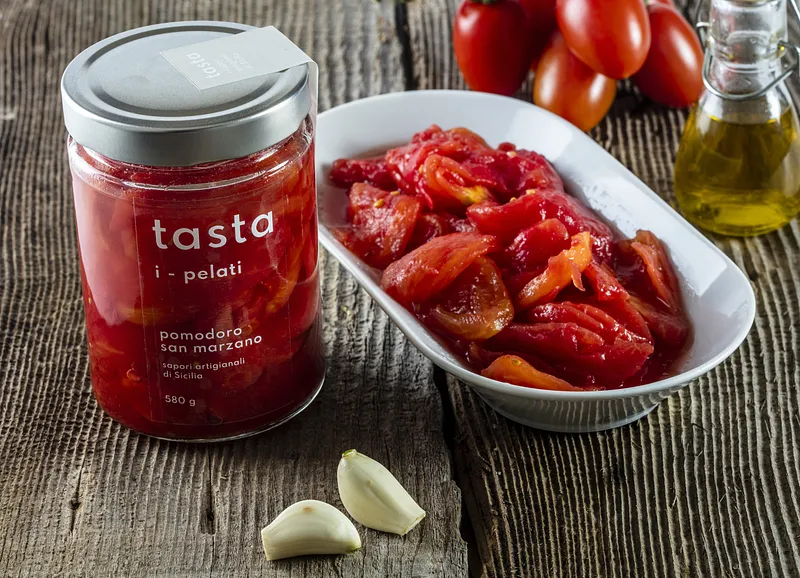 I pelati - pomodori san marzano