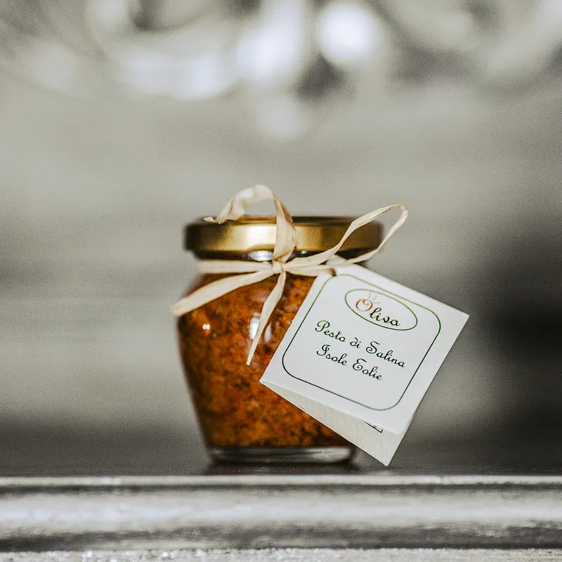 Pesto di Salina con capperi e pomodoro seccagno — Azienda Agricola di Oliva Michele, Pollara (foto 1)