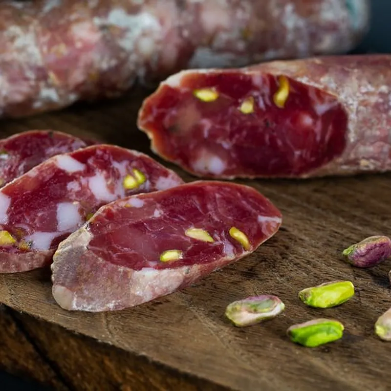 Salsiccia di suino nero dei Nebrodi con pistacchio — photo 1