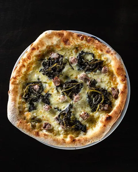 Pizza Salsiccia e Friarielli