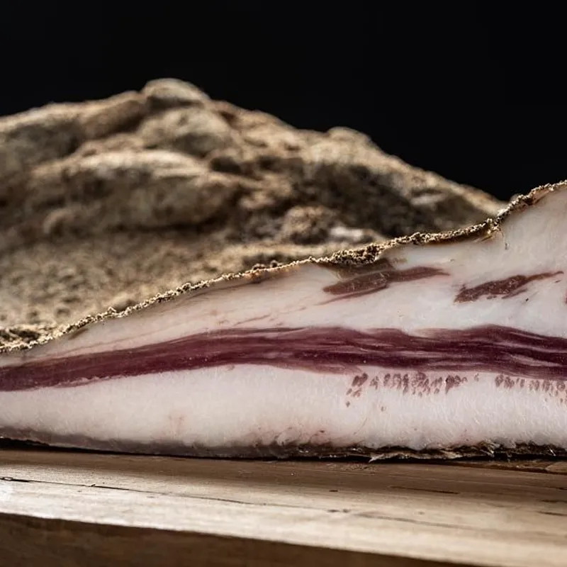 Guanciale o "Buccularu" — photo 3