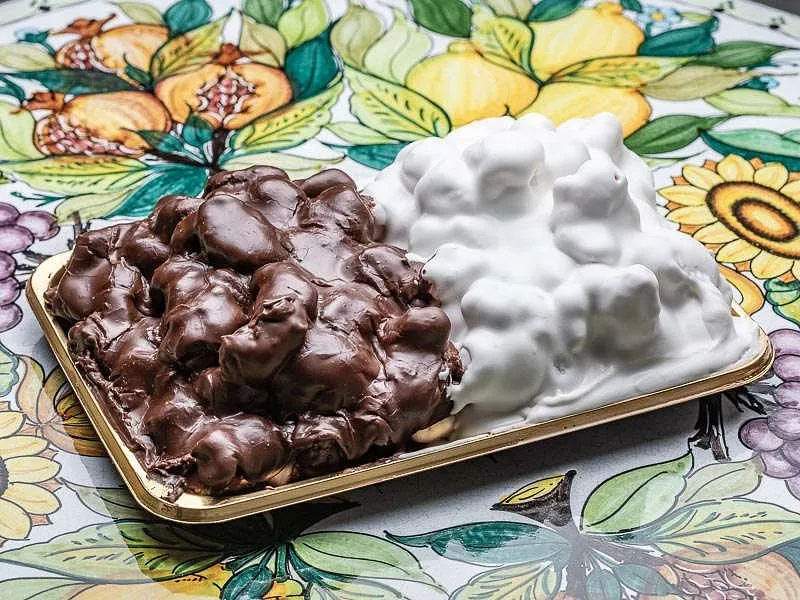 Pignolata messinese