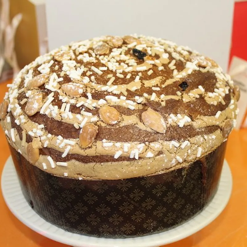 Panettone artigianale tradizionale — photo 1